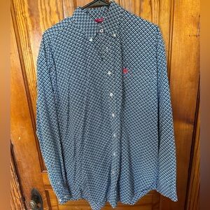 Large Long Sleeve Cinch Button Down